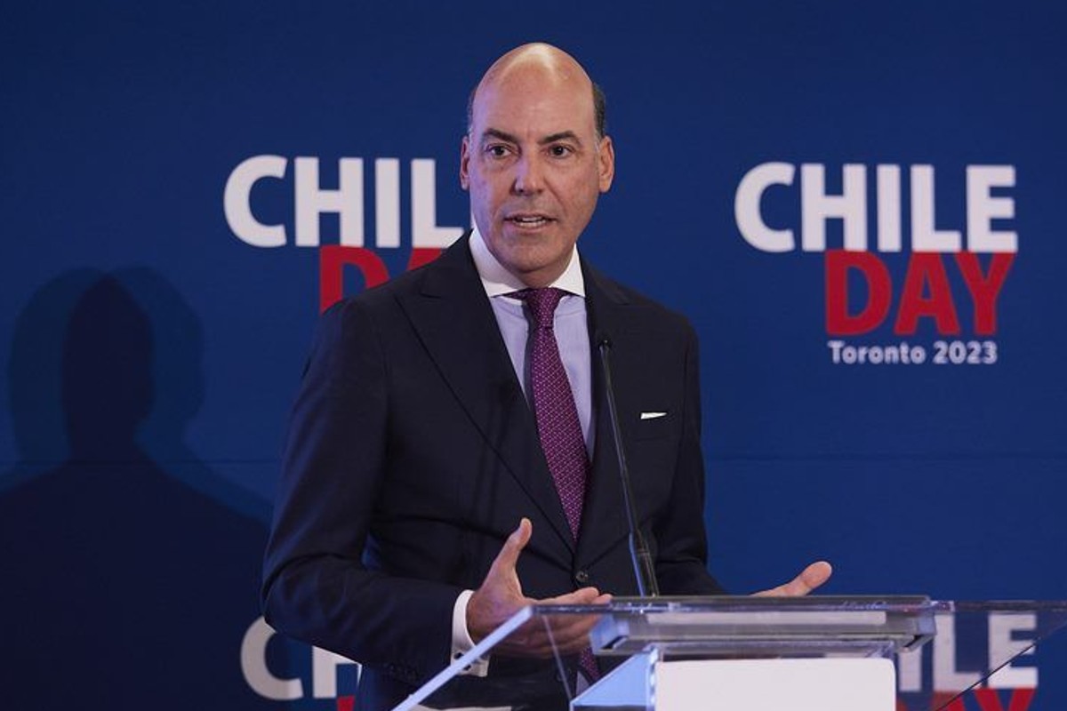 Francisco Aristeguieta destacó la estabilidad institucional de Chile