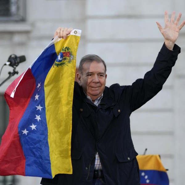 Edmundo González visita Chile en próximas negociaciones