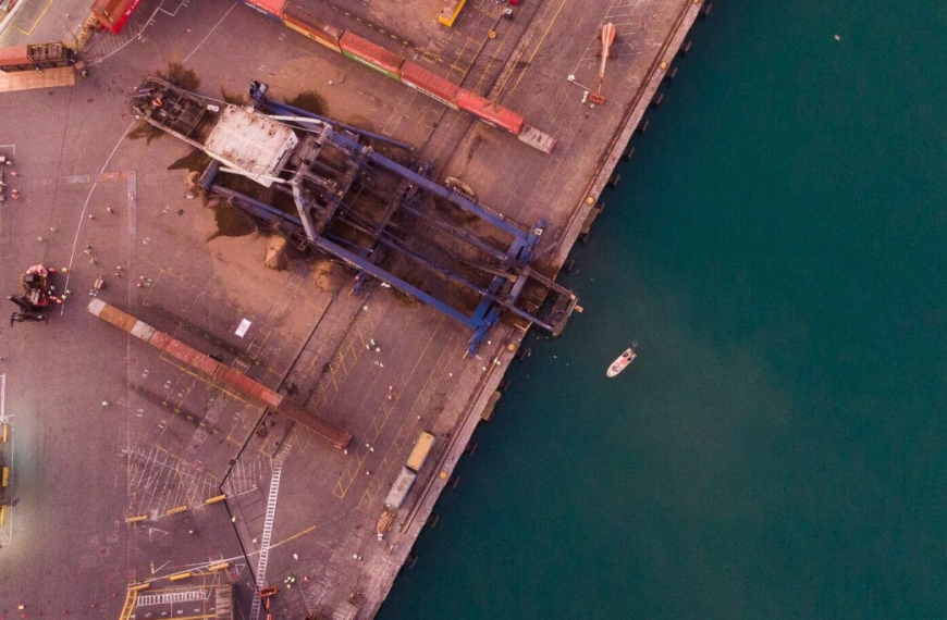 Modernización del puerto San Antonio ante el cambio climático