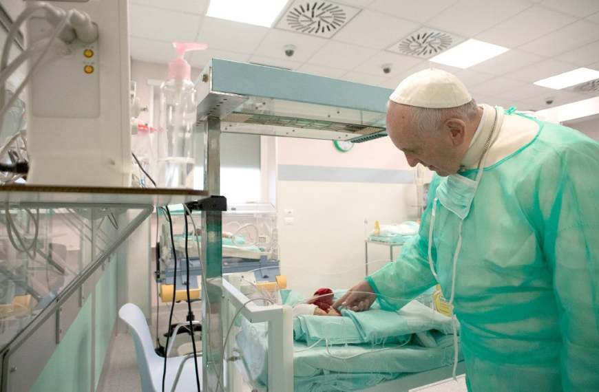 Papa Francisco hospital: Estado de salud y fisioterapia