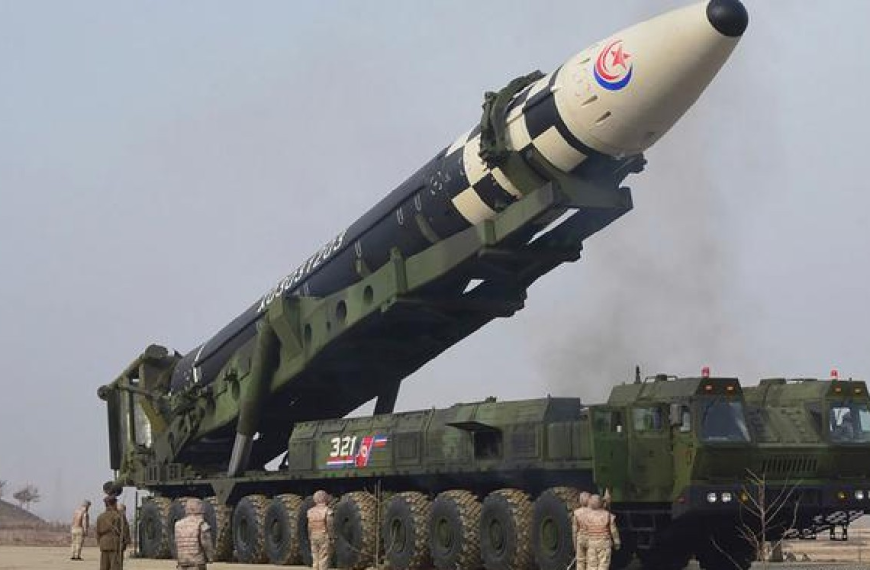 Misiles Balísticos de Corea del Norte Disparados al Mar Amarillo