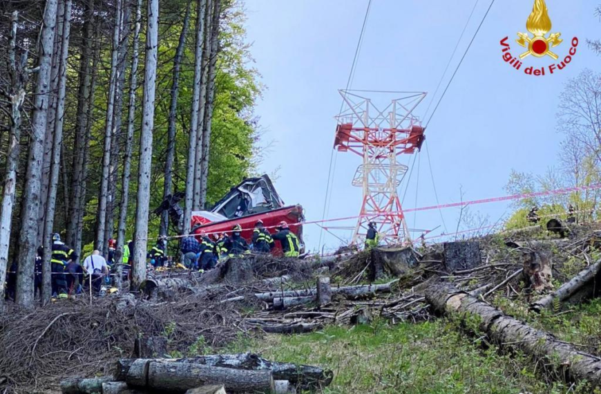 Accidente Teleférico: Cuatro Muertos en Monte Faito