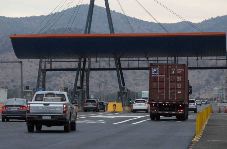 Semana Santa 2025: Preparativos y Salida de Santiago