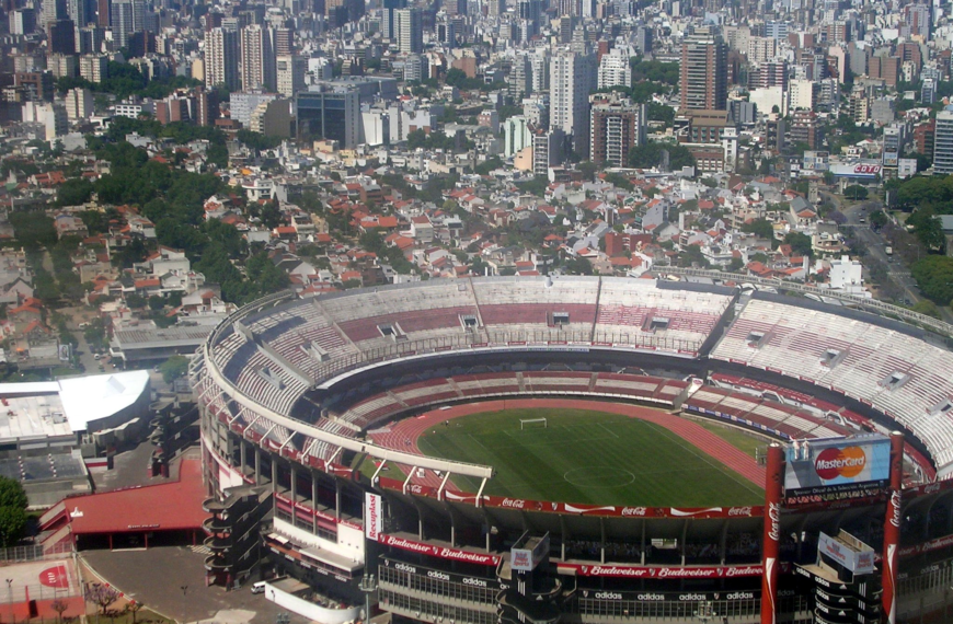 Estadio Monumental: Incidentes y Fallecidos en el Partido