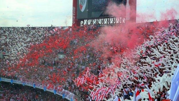 Fallas de Seguridad en el Estadio Monumental: Informe Revelador